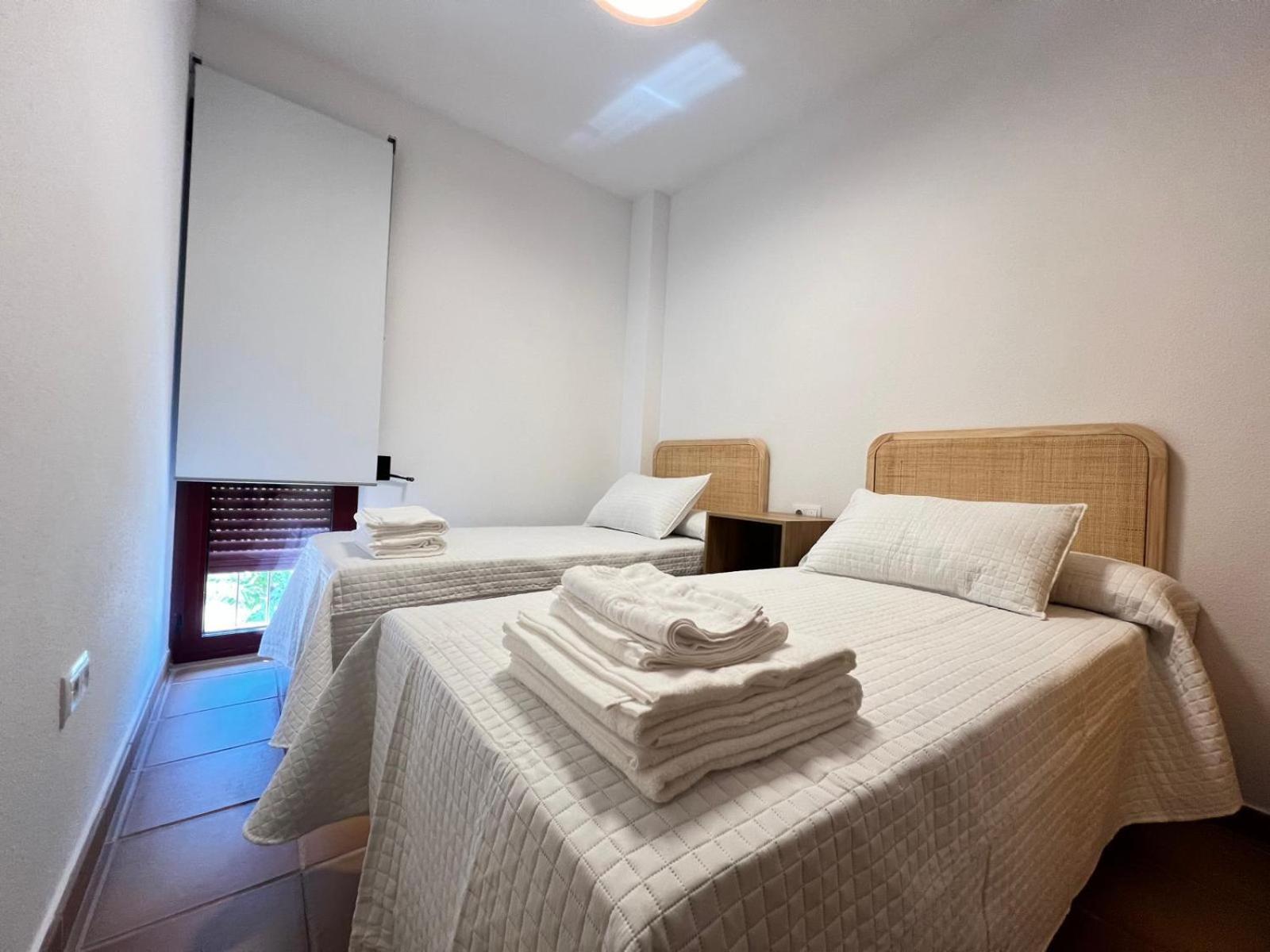 ארצ'נה Balnea Experiences - Apartamentos Con Piscina Exterior, Jacuzzi Y Gimnasio מראה חיצוני תמונה