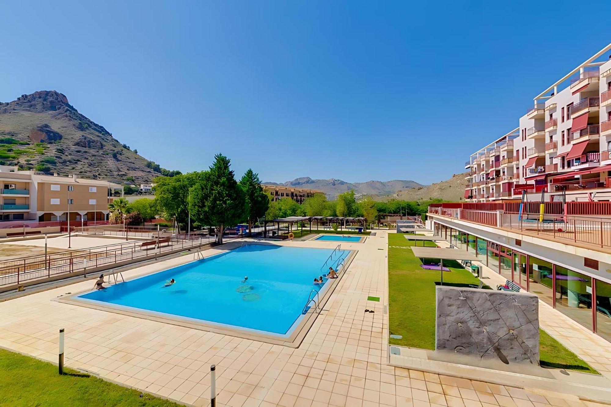 ארצ'נה Balnea Experiences - Apartamentos Con Piscina Exterior, Jacuzzi Y Gimnasio מראה חיצוני תמונה